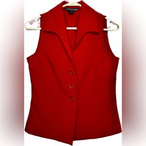 Red vest 80’s vintage by Jonathan Martin, size 3